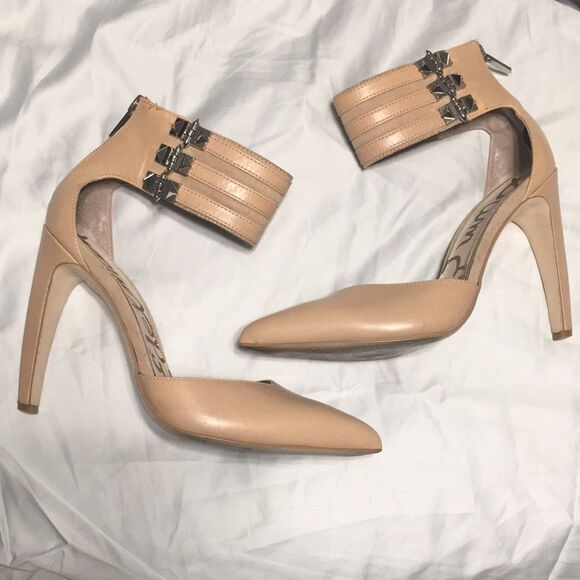 Sam Edelman Shoes - Sam Edelman • Tan Stiletto Pointed Toe with Ankle Cuff Size 6